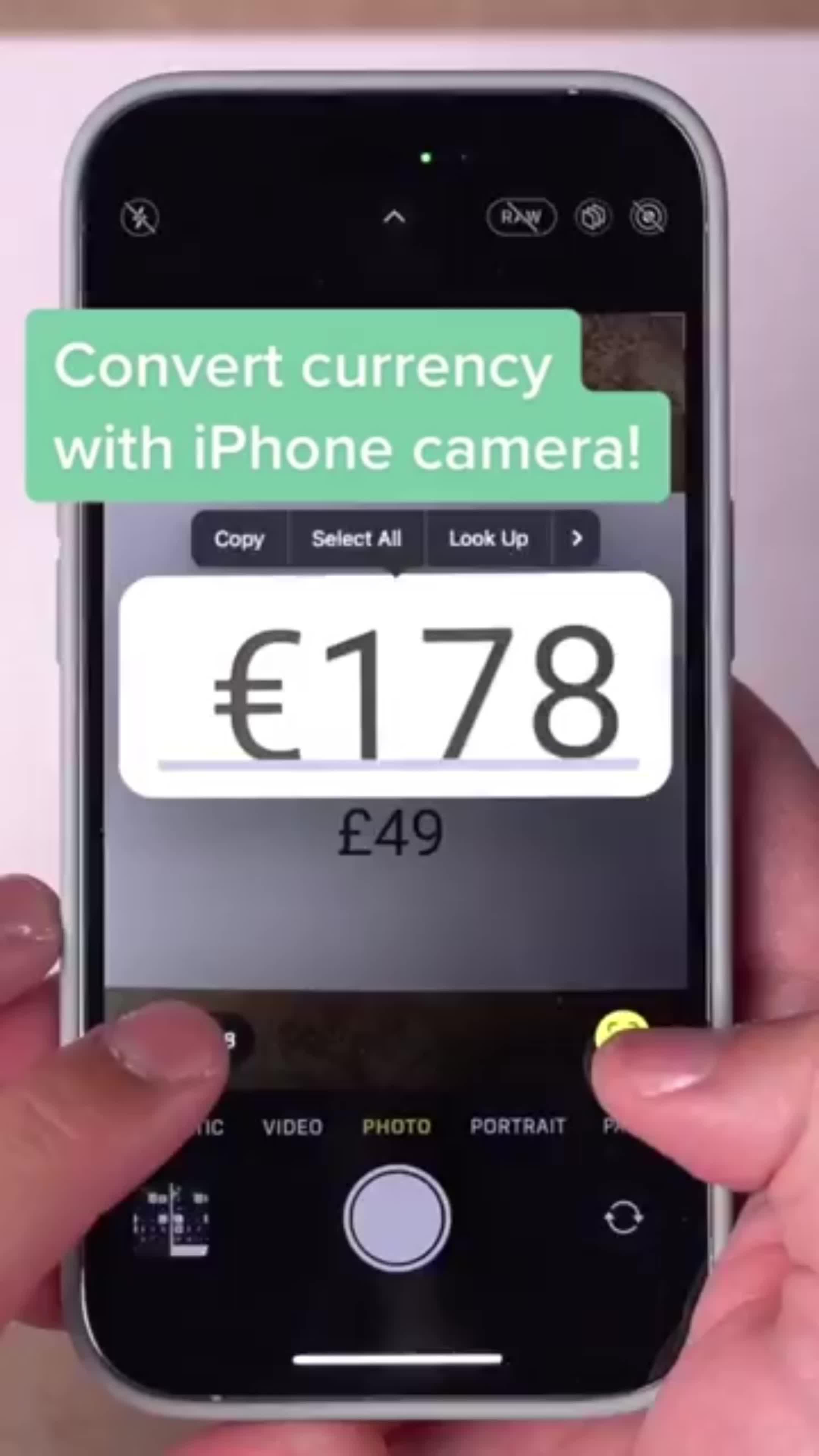 Transfer across 200+ currencies - Real-time currency