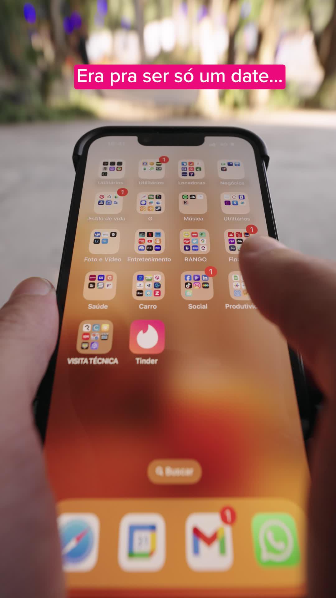 Com o Tinder é assim: Tudo Começa Com Um match