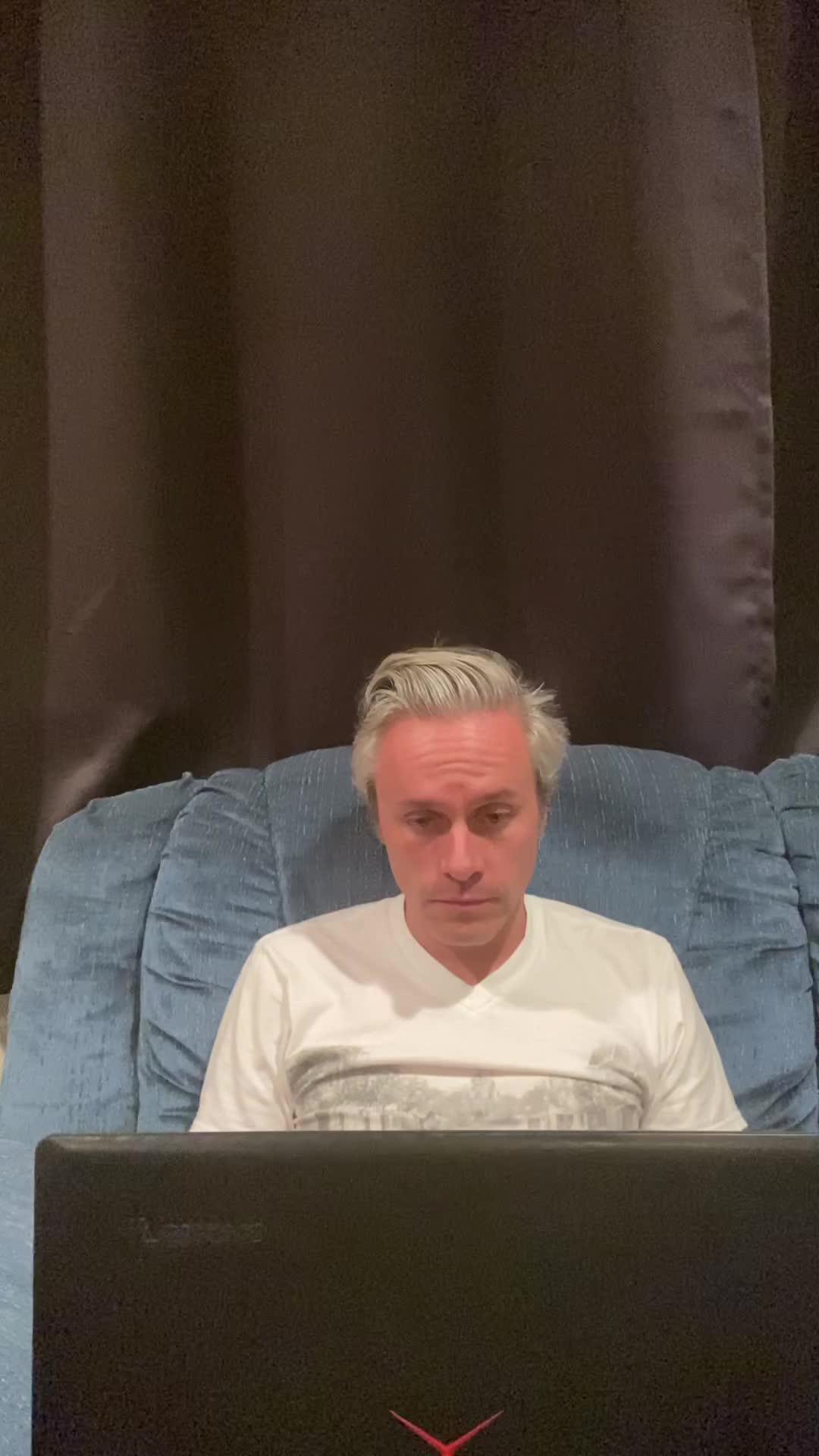 Create and send professional invoices on the go and get paid faster!