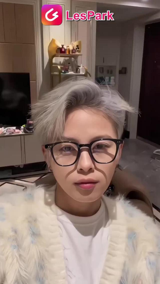 戀愛不分性別， 來lespark 遇見你的她