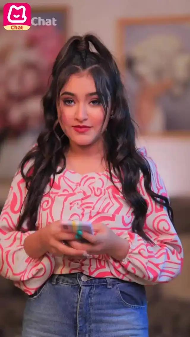 استمتع بالدردشة الحية في Hiya Chat