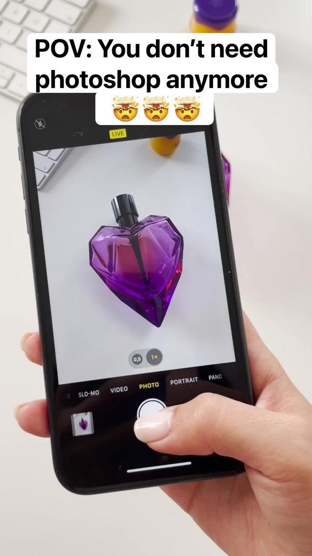 No subscription, no ads, the only free background remover & object eraser for iPhone.