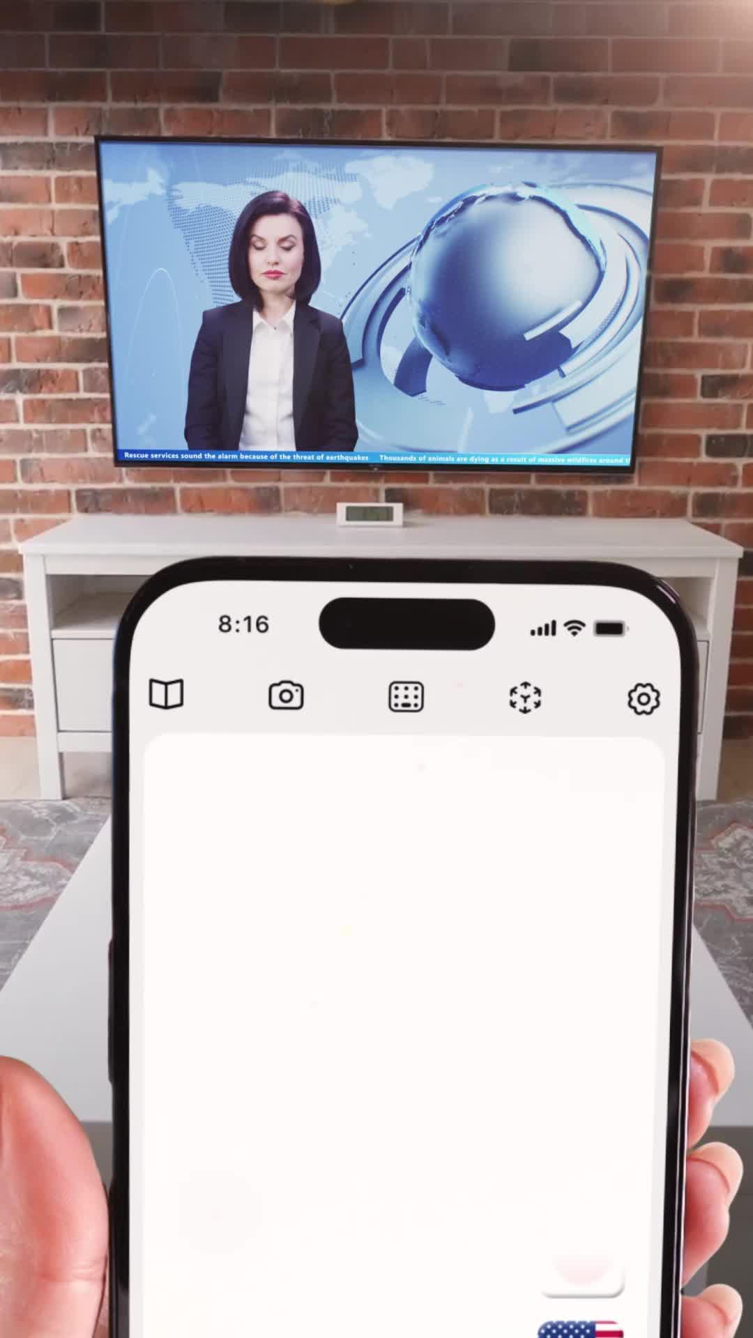 Easily speak and translate with one touch