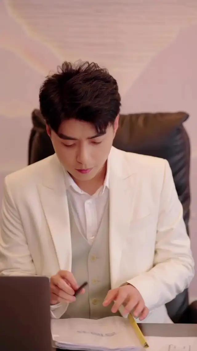 Enjoy romance! Watch the hit mini-series CEO Spoil Your Wife Now! For free！