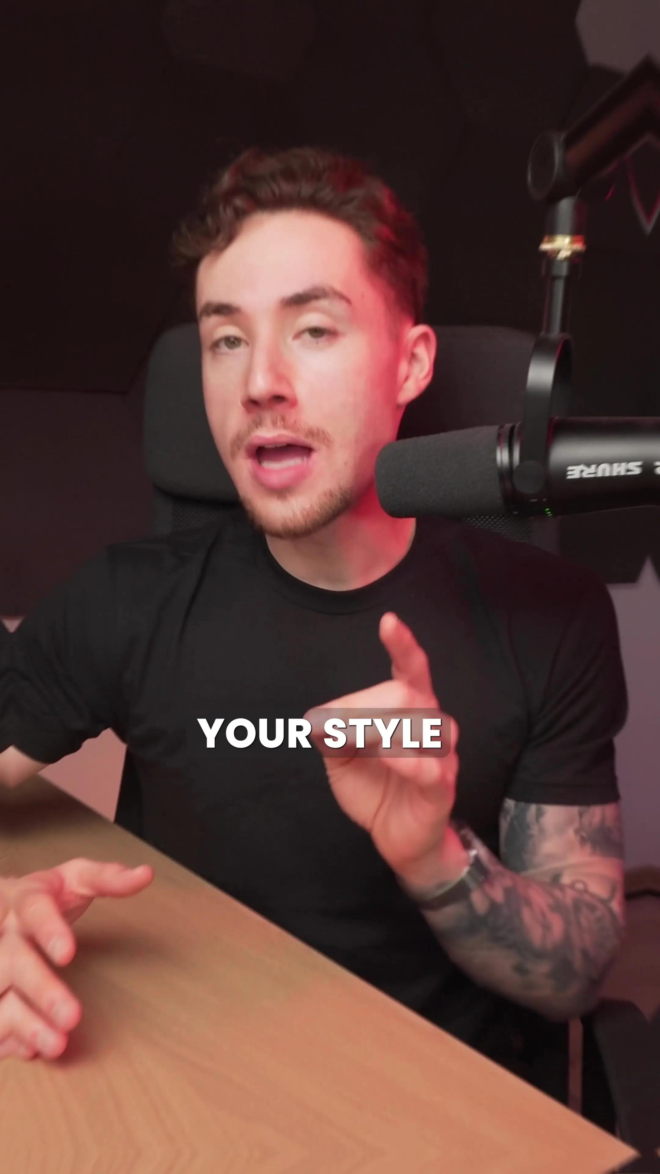 Introducing Gapi – Your Personal AI Photographer! Define your ideal self effortlessly, and let Gapi turn your vision into reality with a personalized touch. Describing your perfect photo is as easy as expressing yourself. Gapi's intuitive design ensures that your self-portrait dreams come to life with just a few simple prompts. It's not just an app; it's your personalized creative canvas. Shape your identity effortlessly with Gapi – where innovation meets customization! 