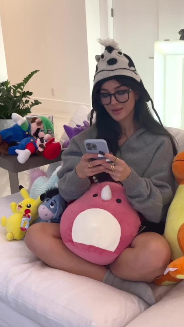 #ad Link in bio to download @CLAWEEAPP #CLAWEE #ad