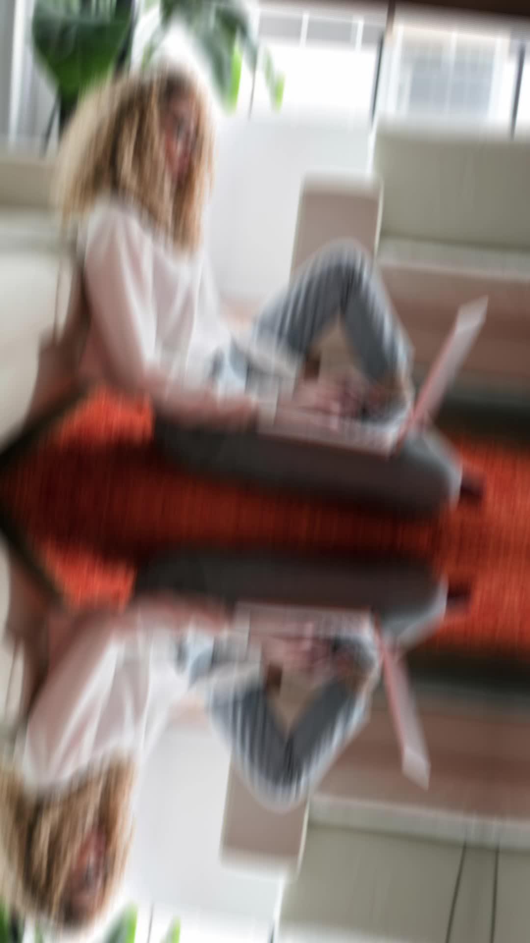 Edit your photos easily using Blend!