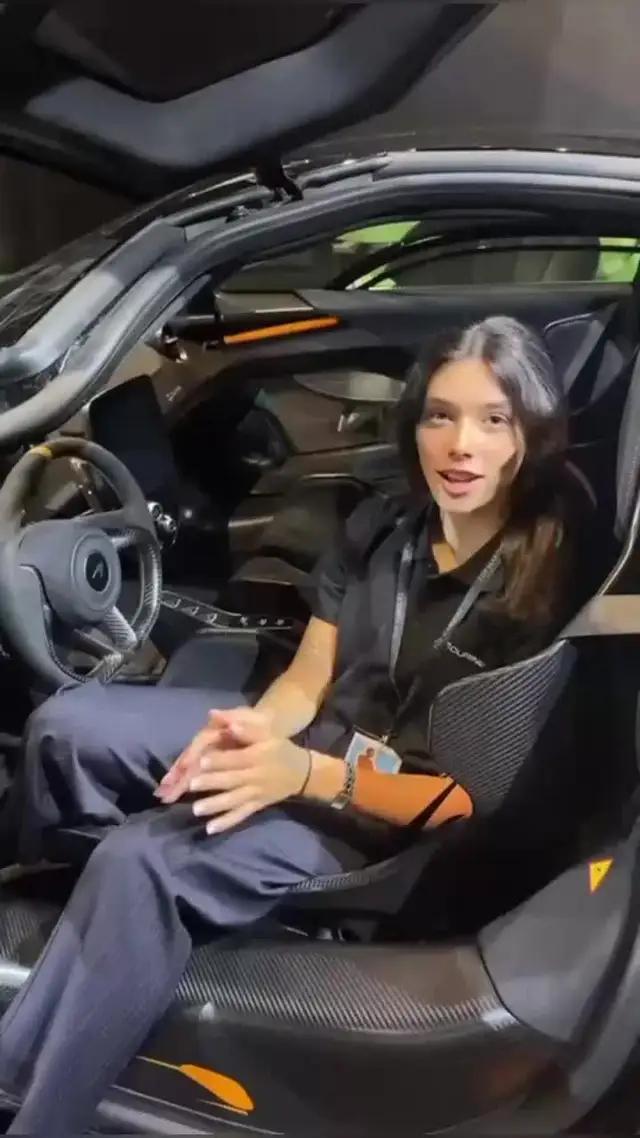 The Club is an app for cars enthusiasts 