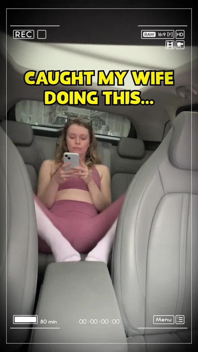 Lazy girl workout! Workout at home at any time, with zero equipment.