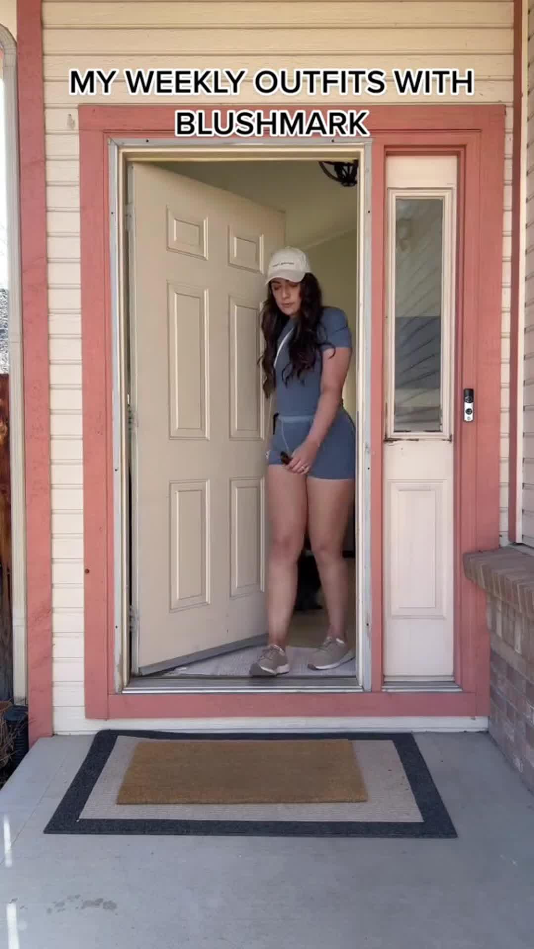 First Order 15% OFF on App!!