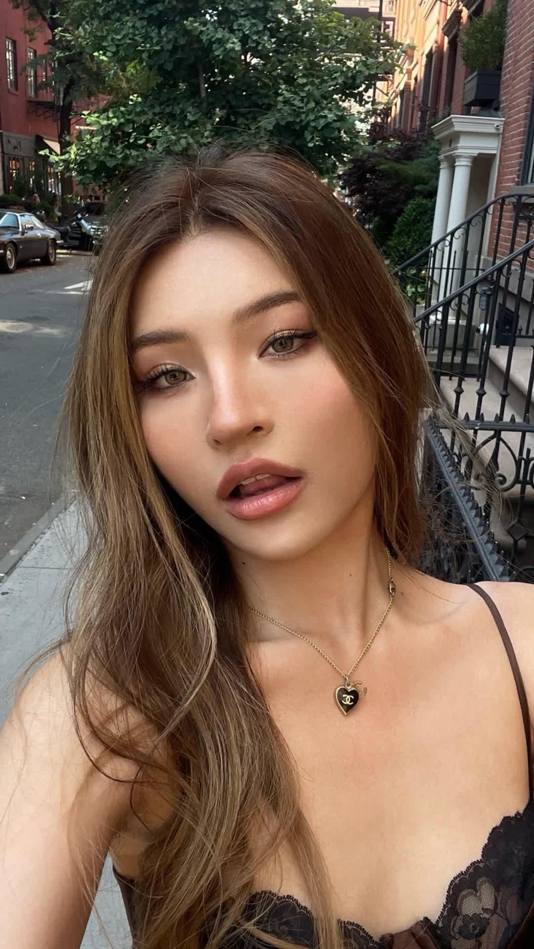 Meitu smart  adjustments ，Anyone can easily be prettier!