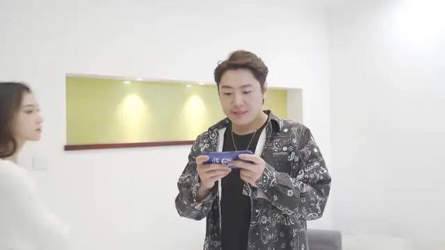 このチャンスを逃すな！10日間ログインボーナス！好評配信中