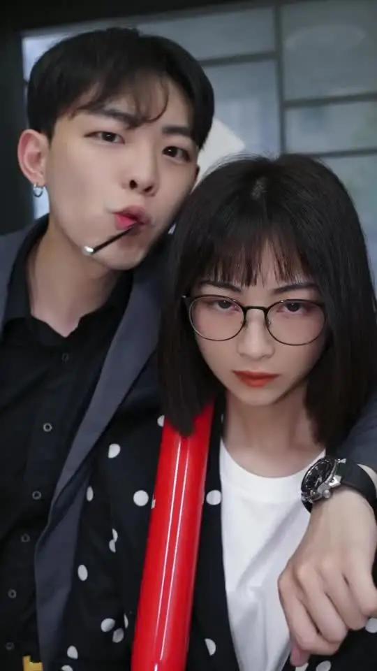 拼手速搶唱的接歌遊戲，你玩過嗎？下載WePlay，一展歌喉！