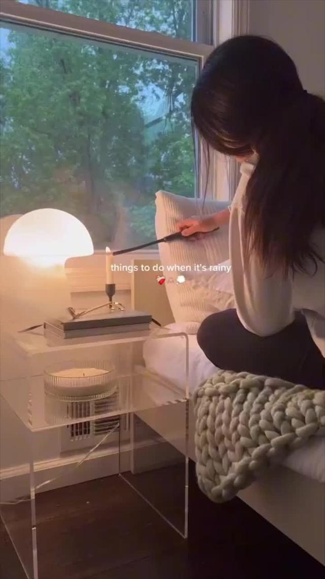 routine for rainy days💧🌧☔️⛈🌂🌦#selfcare #routine #mentalhealth #rainyday 