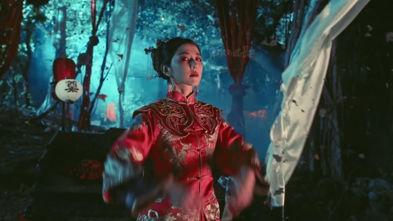 百鬼回魂夜，天師歸位時，立即下載！