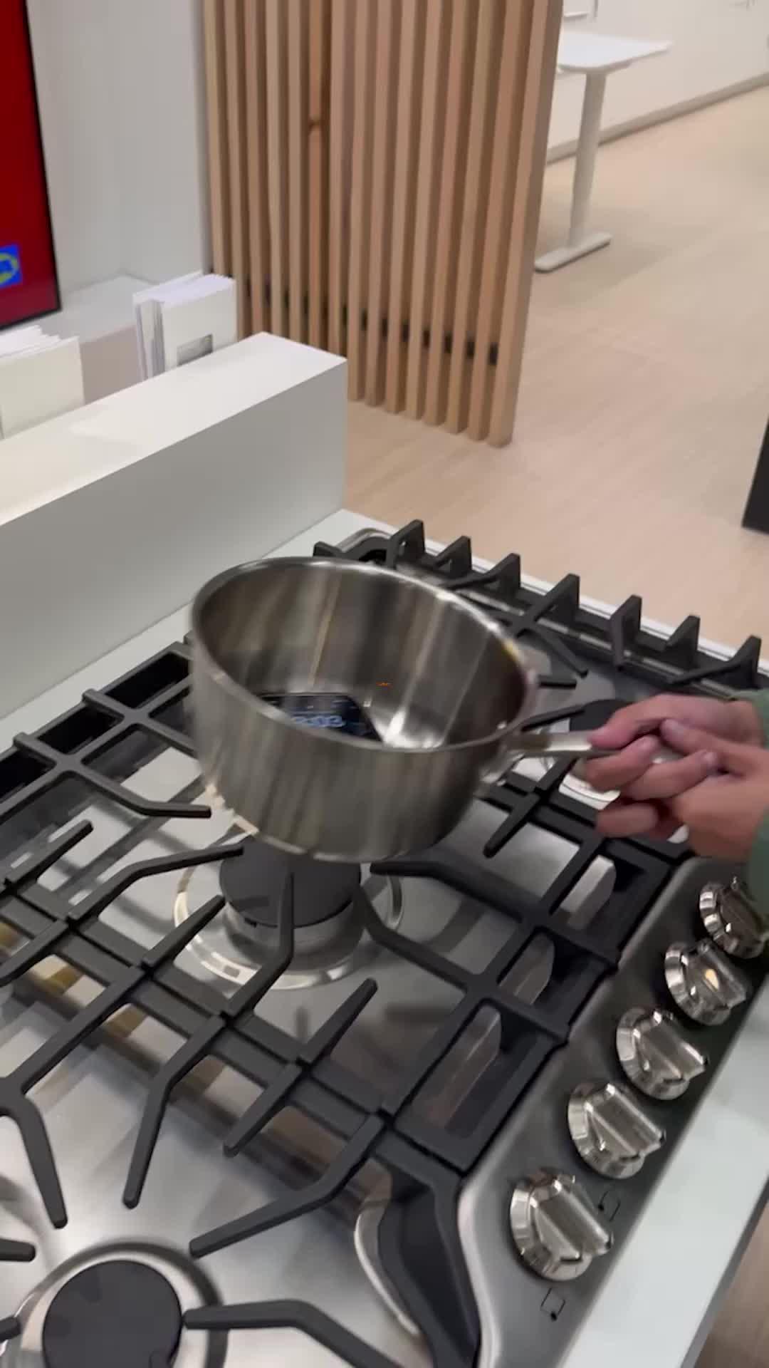 Free up iphone storage in seconds with Cleanup