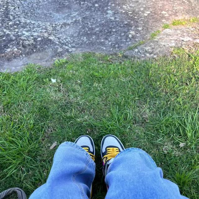 This application can make your phone run faster! Insatll it for free!