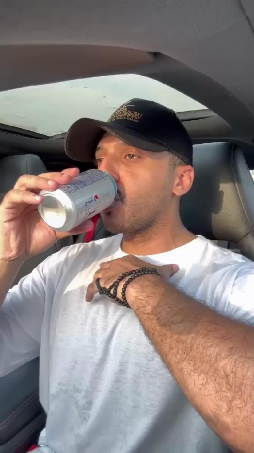 كل اللي عليك تطلب من هنقرستيشن وبيجيك توصيل مجاني لمدة 100 يوم للعملاء الجدد