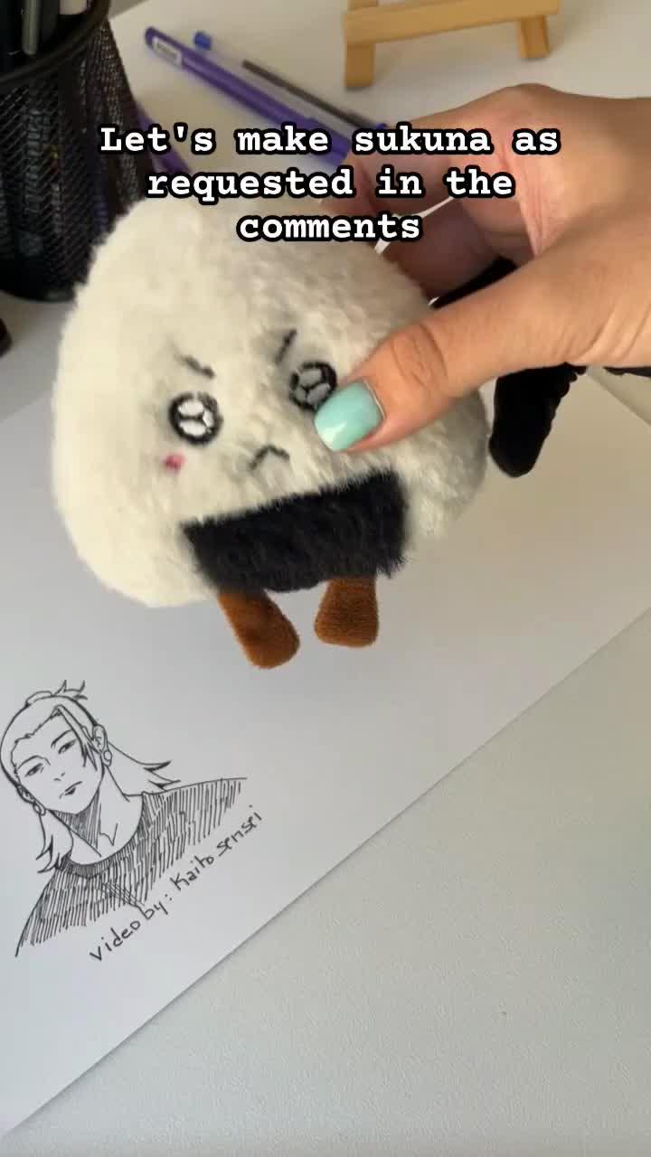 Create amazing Sukuna art with AR Draw – it's free and simple! Try it today!