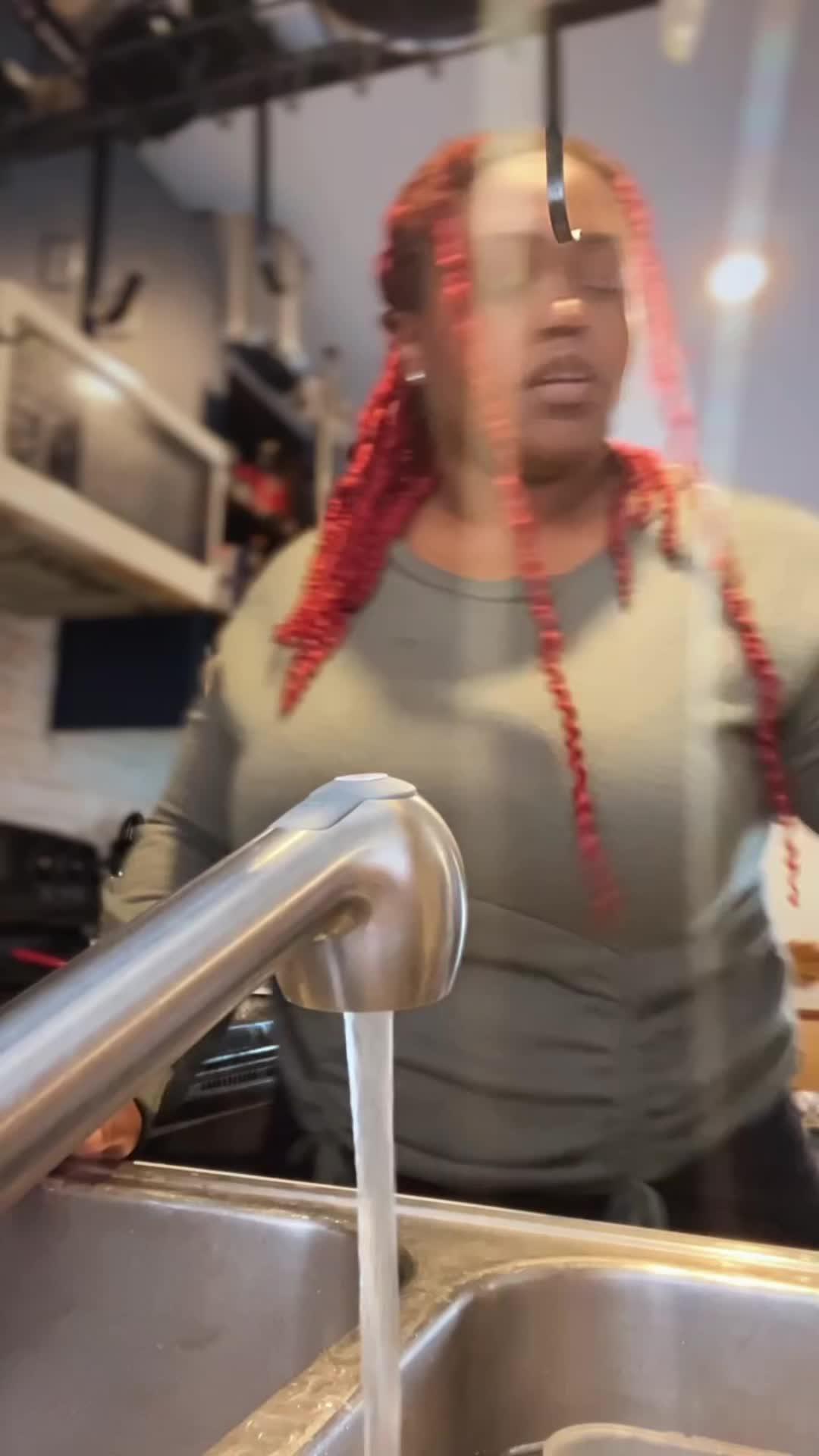 Phone memory is always full? Try Cleaner Kit app!