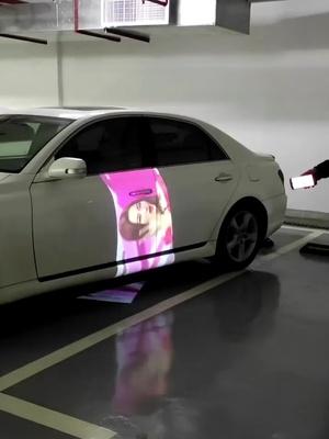 Mirror photos, videos, games, websites, presentations, and spreadsheets on bigger screen