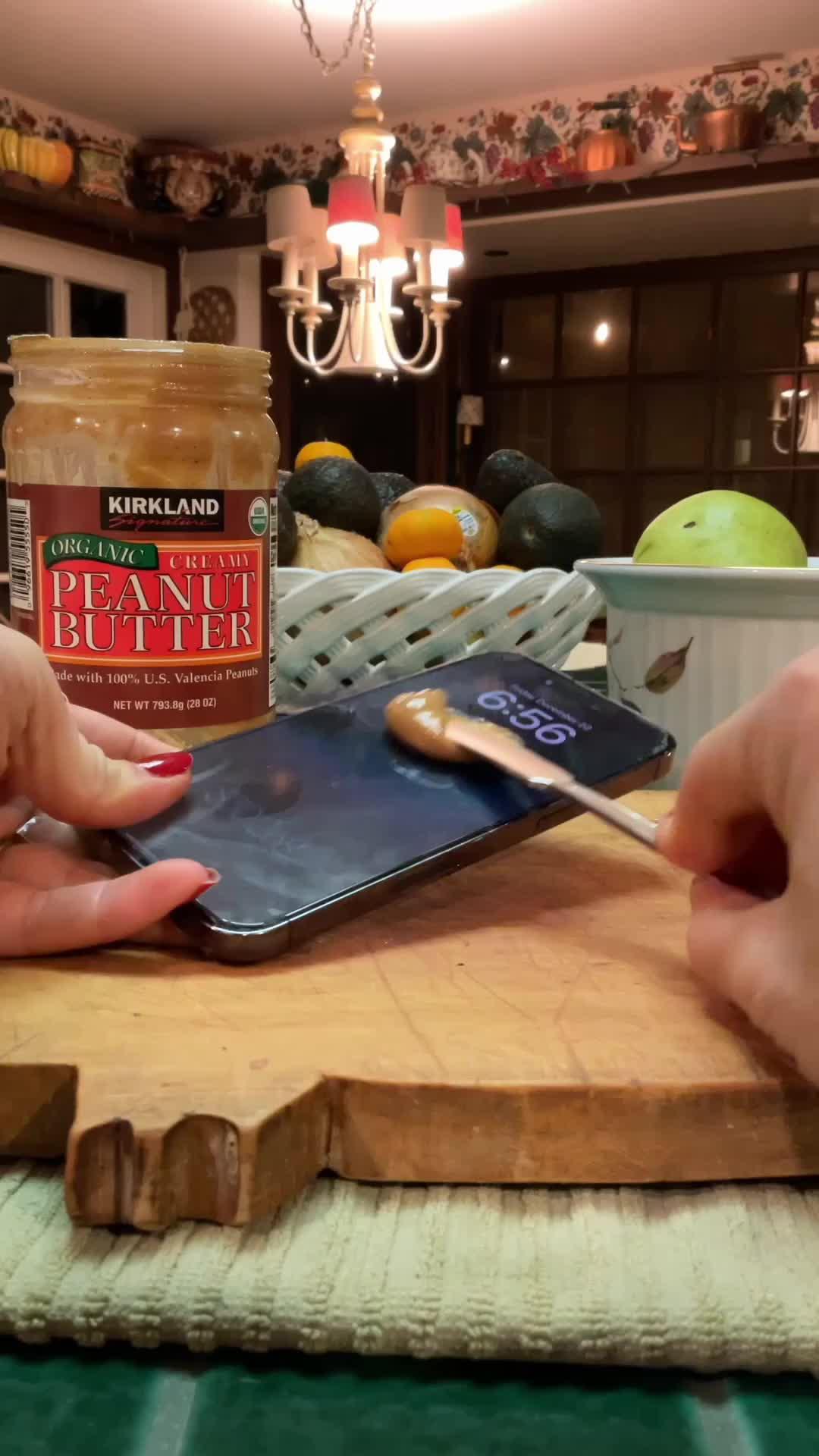 Free up iPhone storage in seconds with Cleanup!