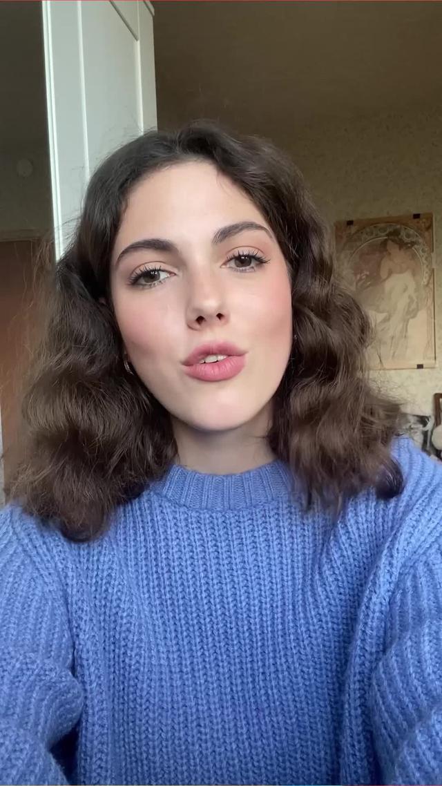 Apprends l'anglais oral précocement avec un professeur à IA. En ligne. Avantageux.