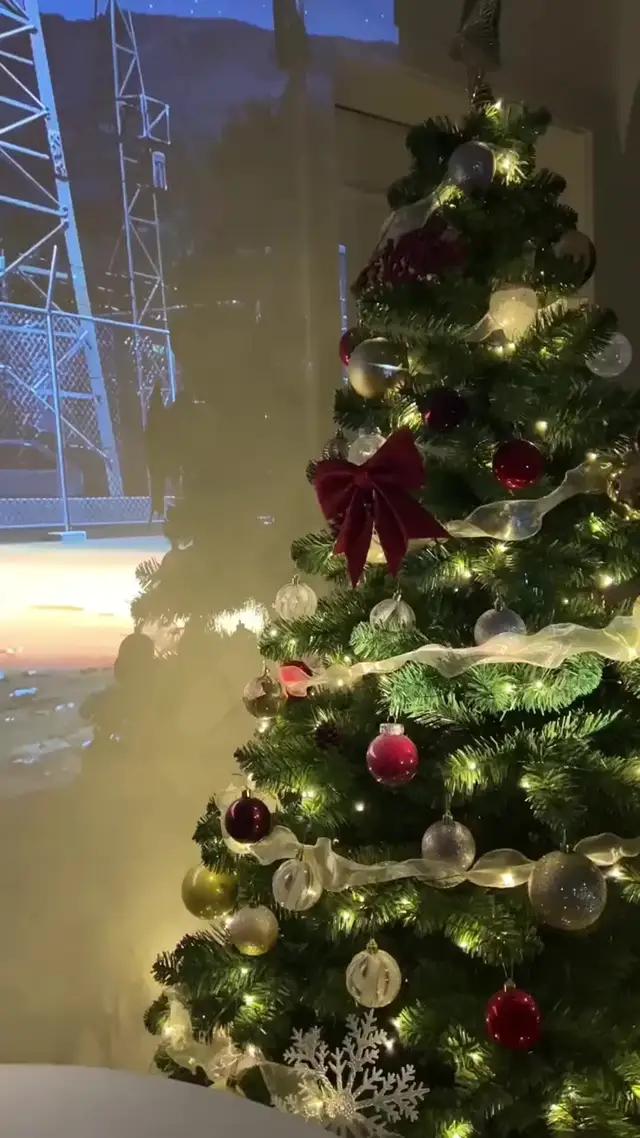 每次购物都省钱！下载我们的返现 App，享受最新的折扣和返现。