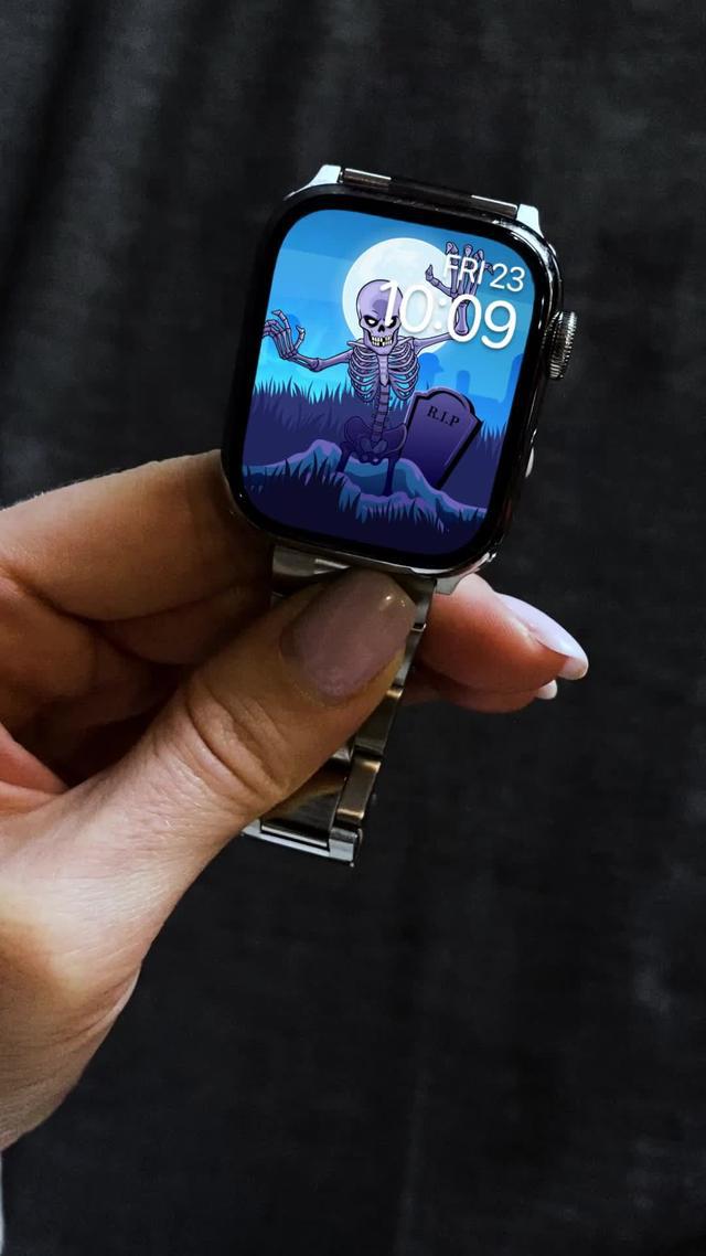 Terribly cool Halloween Apple Watch Faces!