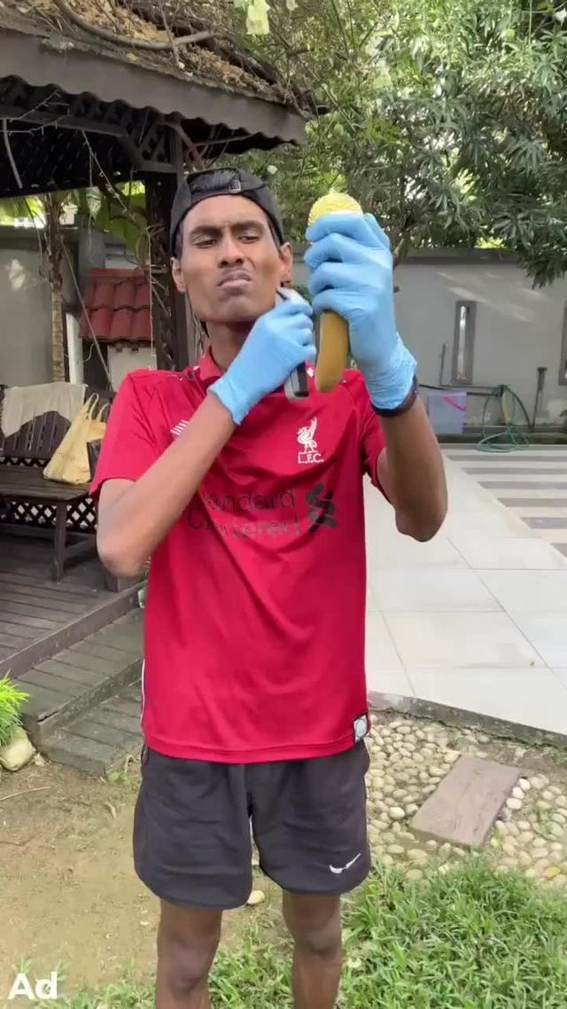 Find your celebrity twin!