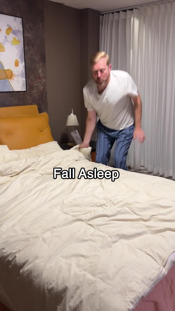 Get a good night’s sleep and learn your patterns with Sleep Tracker.