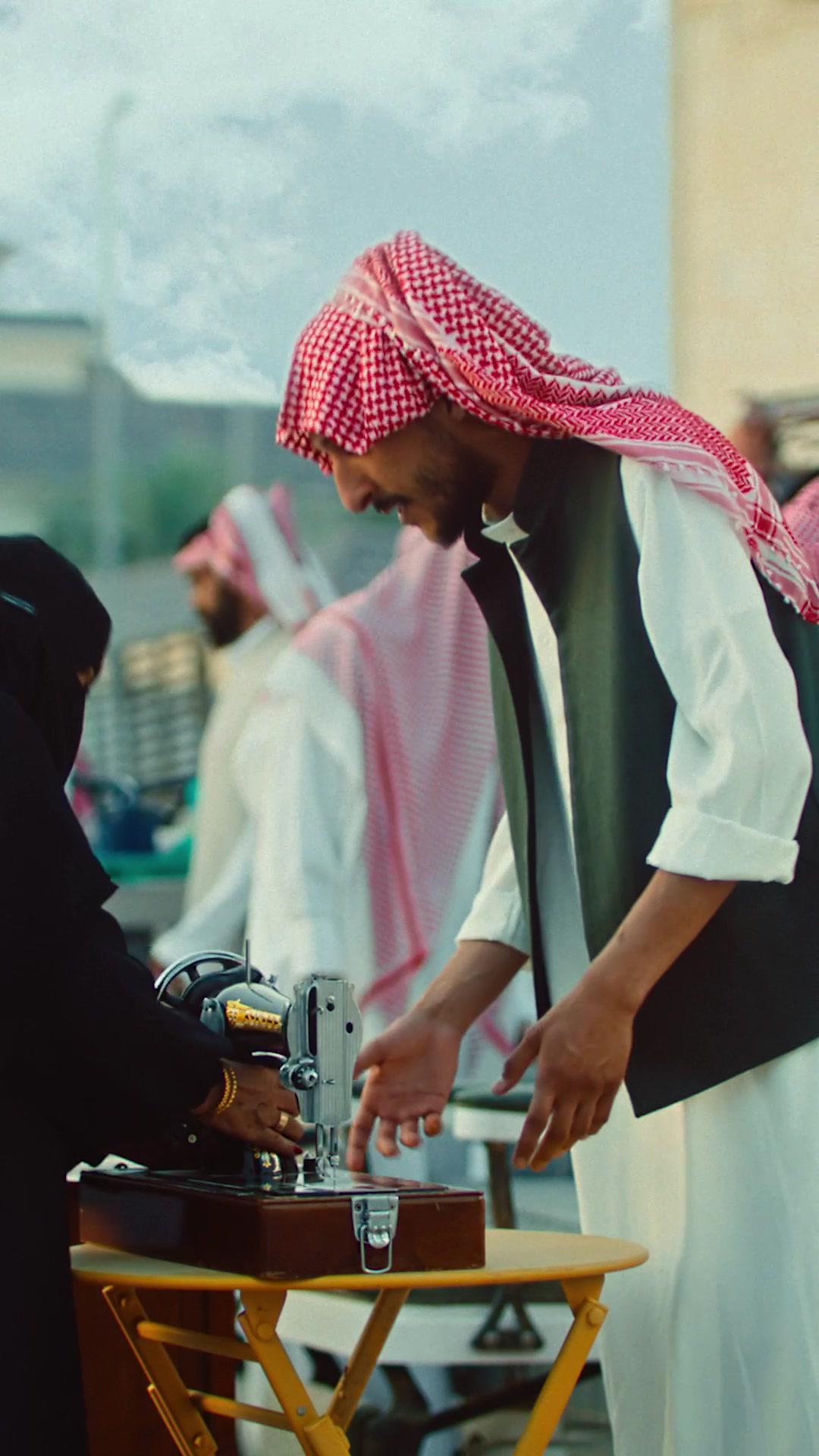 وإن قمت ولقيته ؟ مكينة الخياطة طلع مافيها زئبق اعرضيه من باب التجارة  اعرضيه من #باب_حراج 🚪