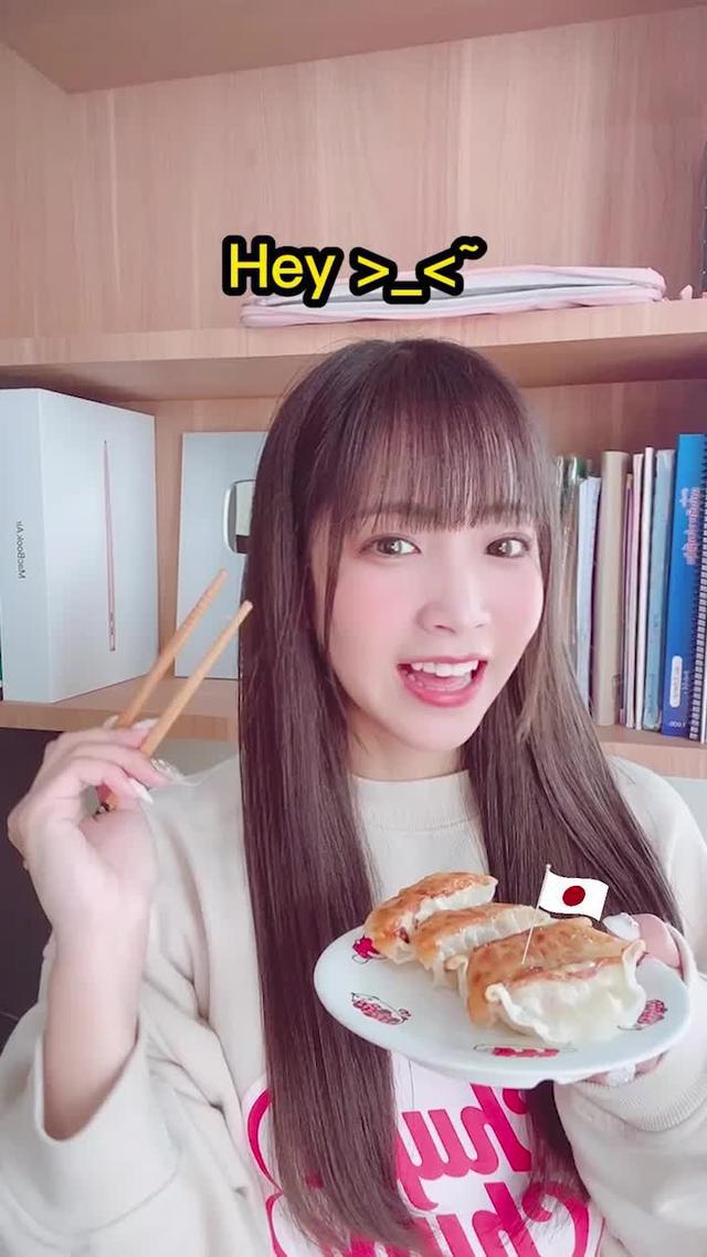 Talk with native speakers! Learn a foreign language on HelloTalk！