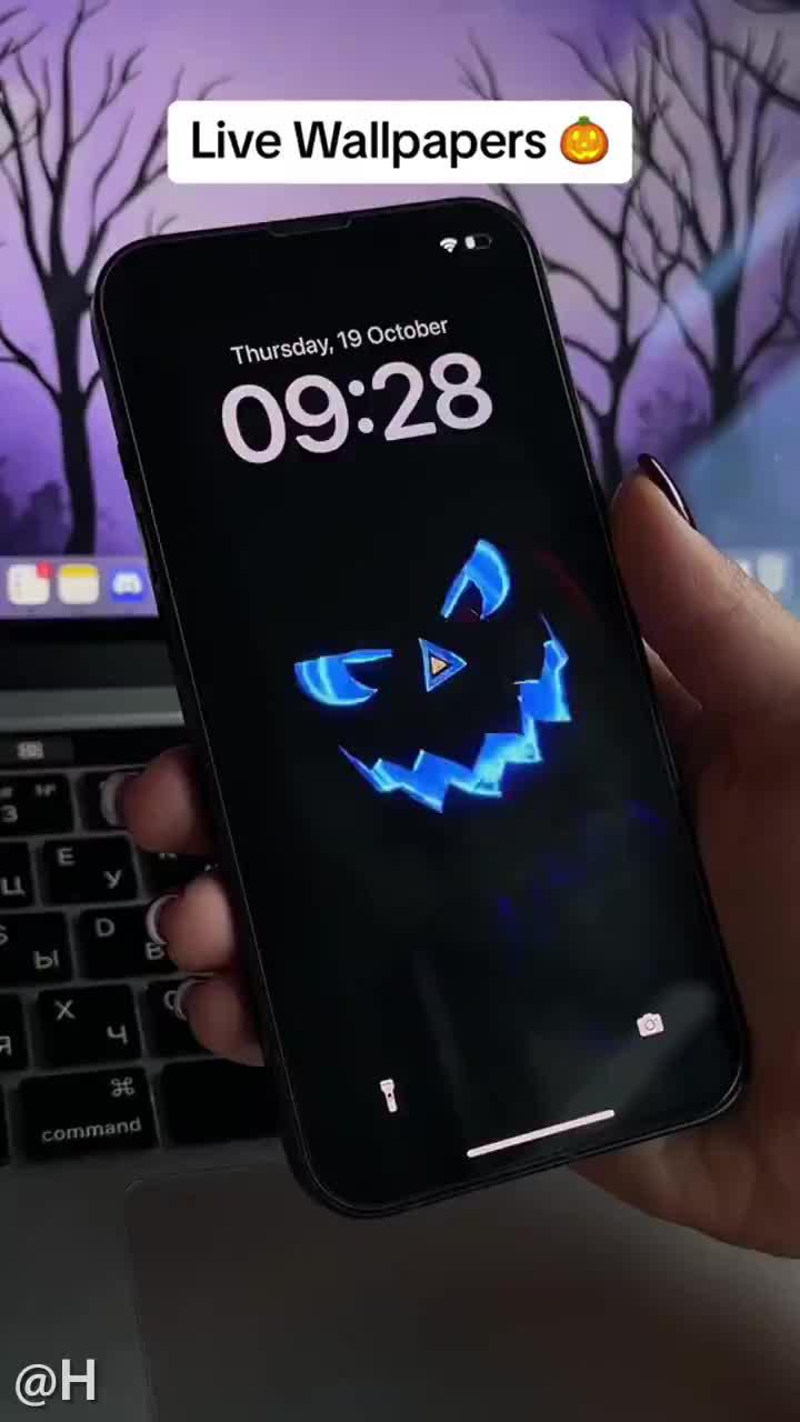 Want to make your phone truly magical? Look no further than the Magic Widgets App!