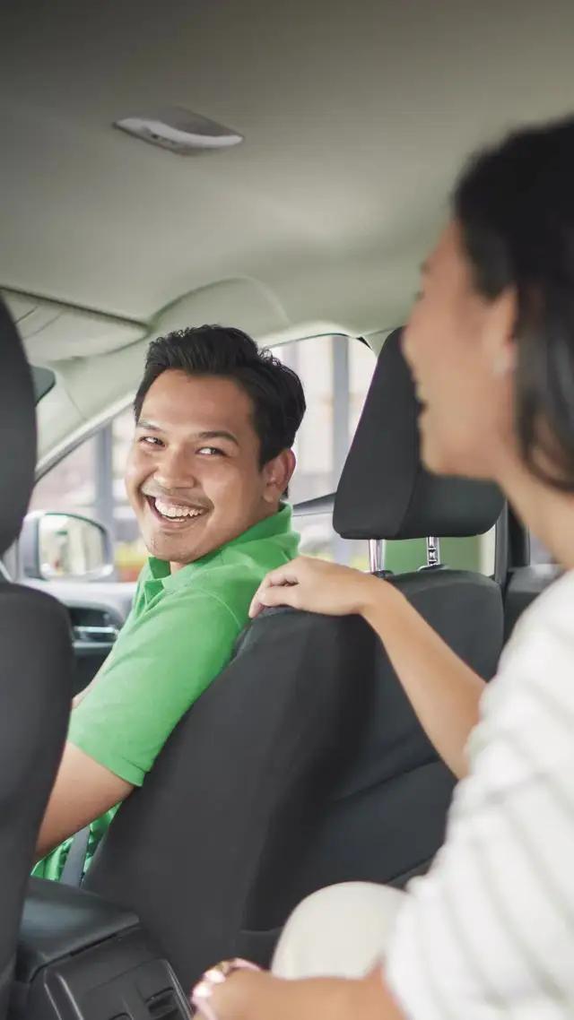 Download inDrive dan pilih drivermu. Coba sekarang