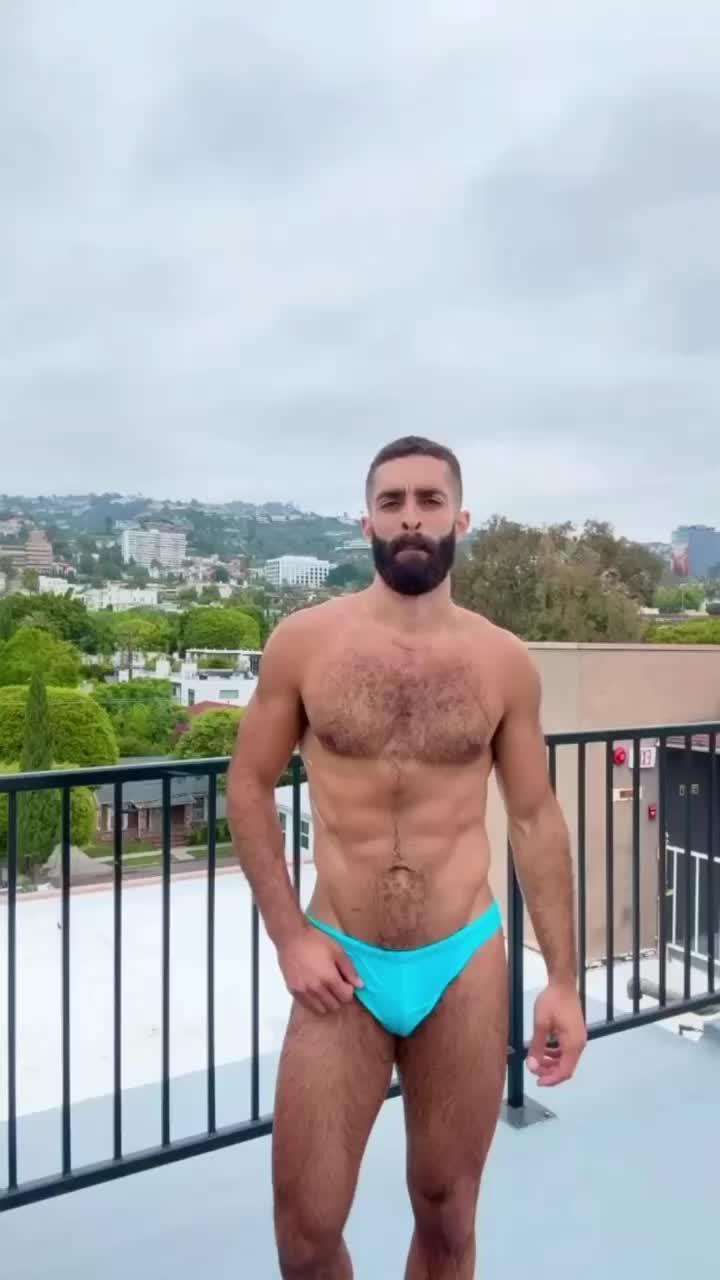 Meet gay men nearby.