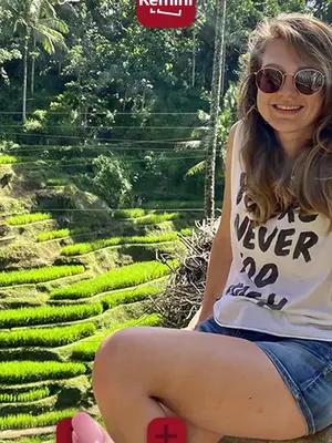 Bring back to Life old and blurred Photos with Remini and its powerful AI technology.