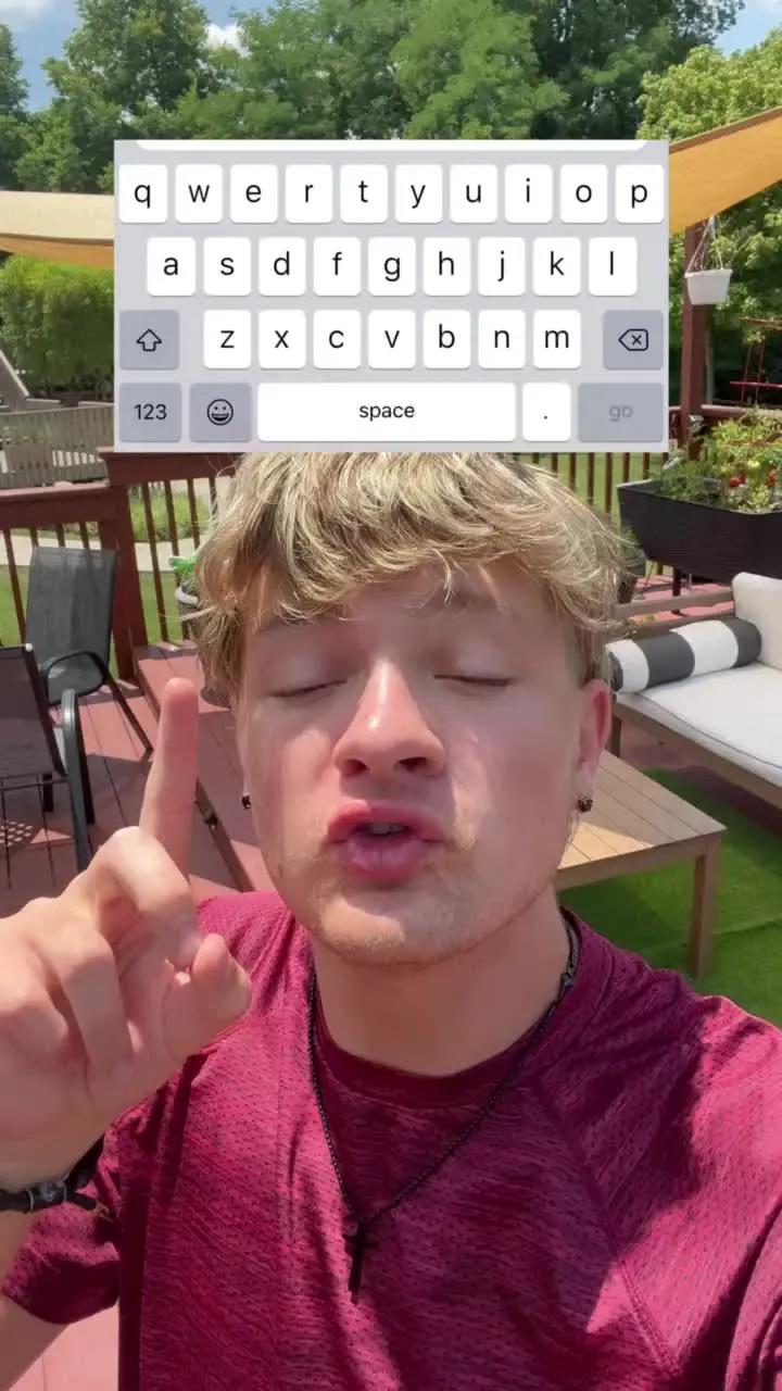 Best IOS App! Cool Fonts, Themes, Symbols and more! Check out now!  FREE!