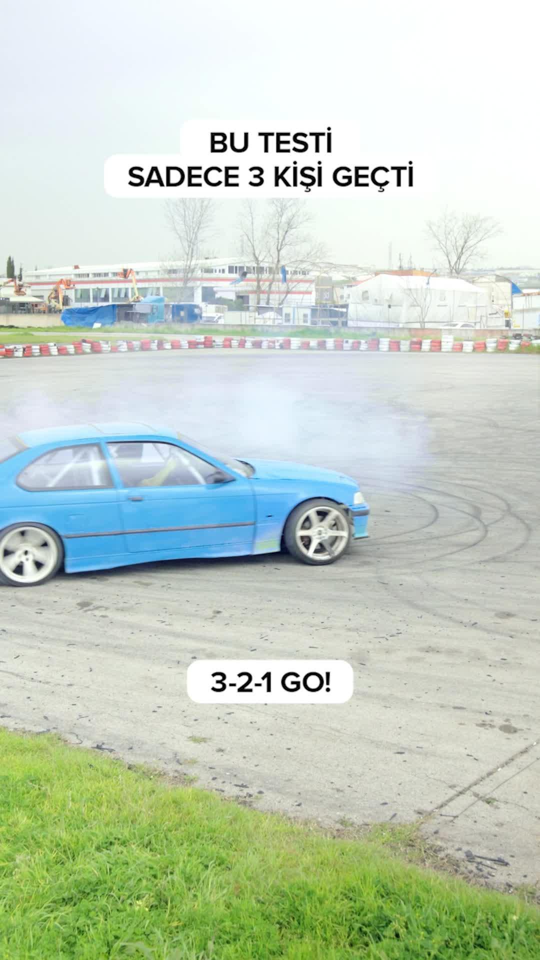 2.000 TL'ye Kadar Alışverişinin Yarısı Yapı Kredi’den! Hemen Yapı Kredili Ol!