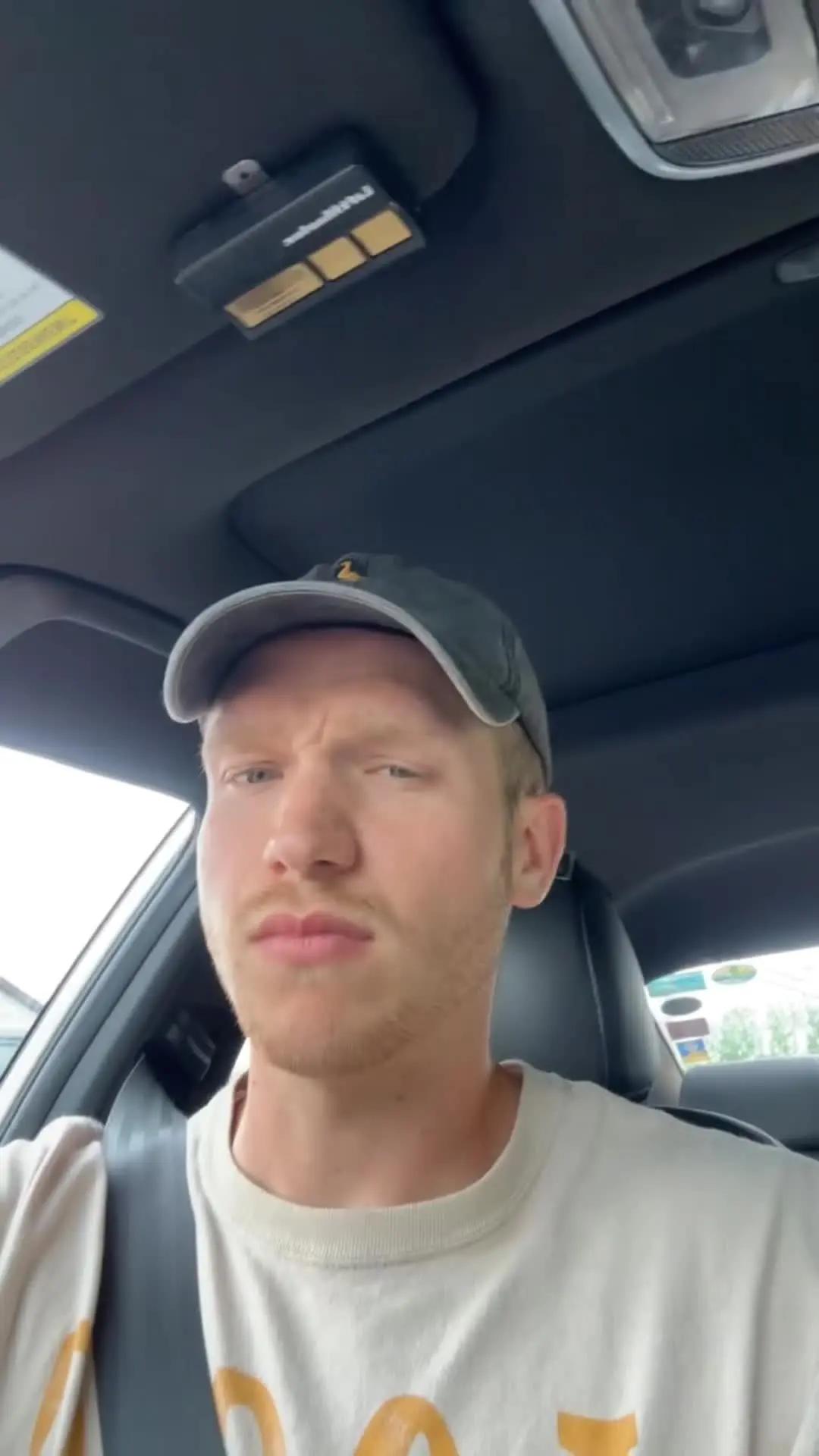 Track calories from your gallery.Try a healthy diet today!