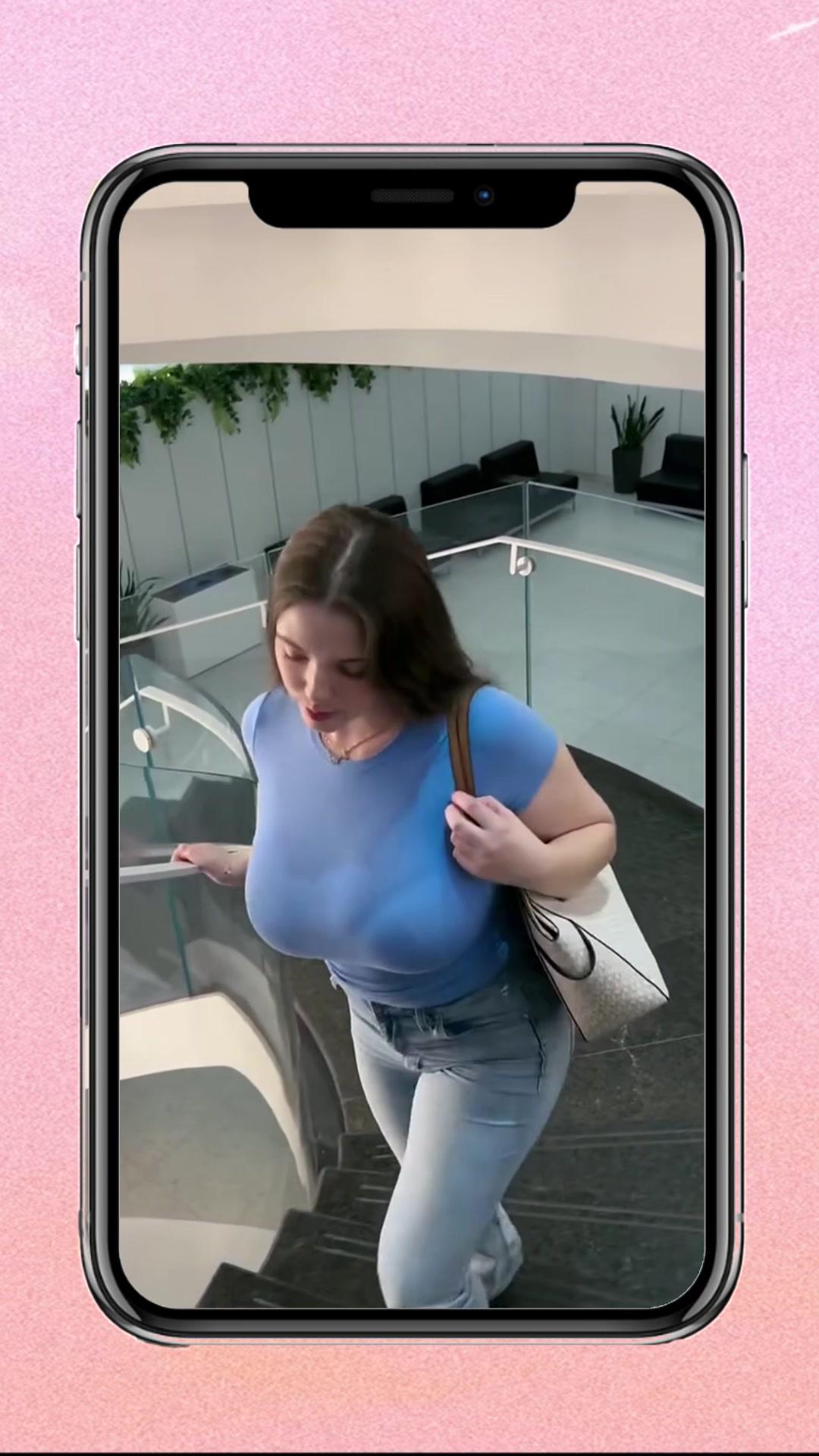 Meet friends via video chat now!