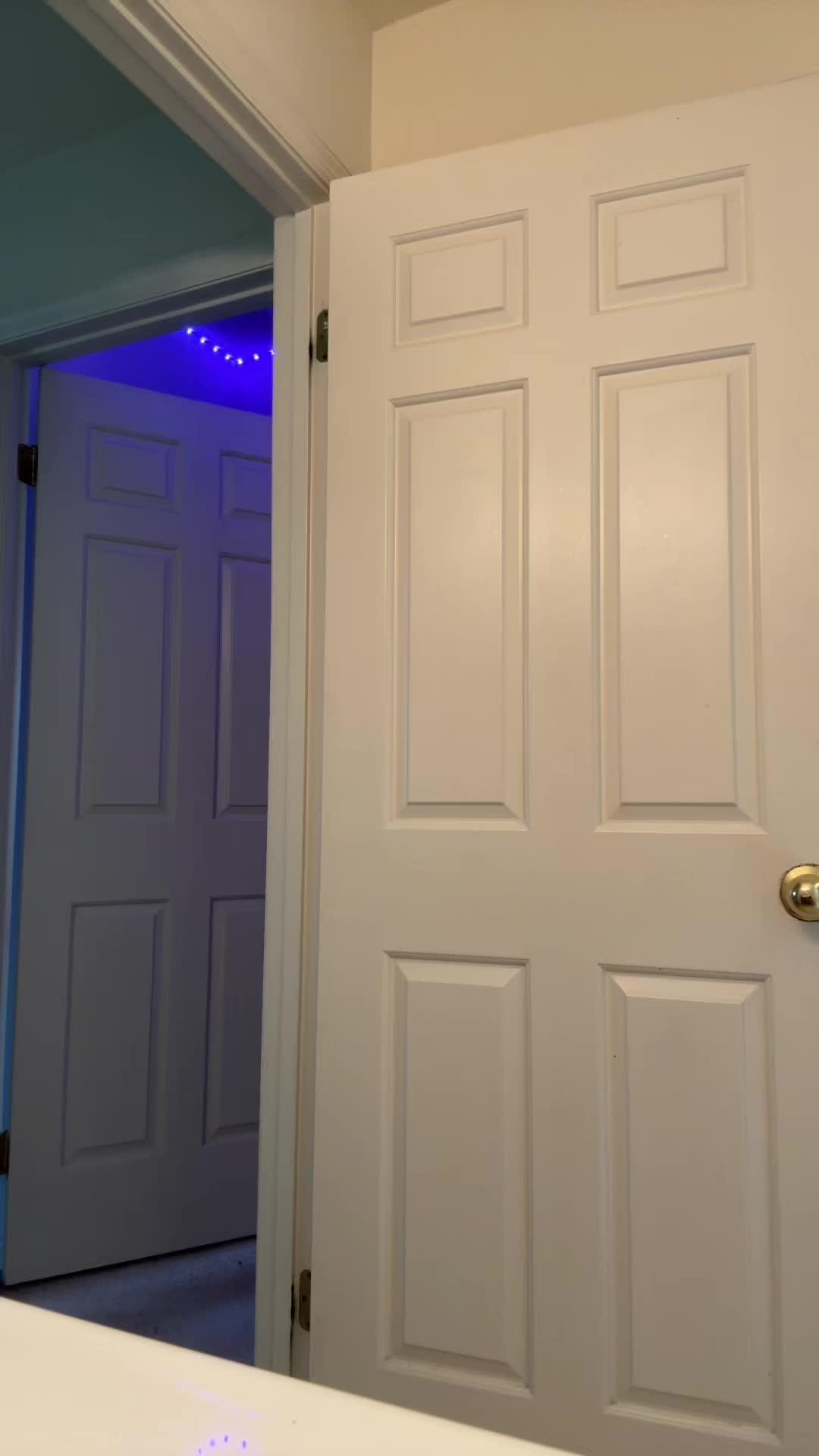 Stay safe with our up-to-the-minute safety maps—know where to go!