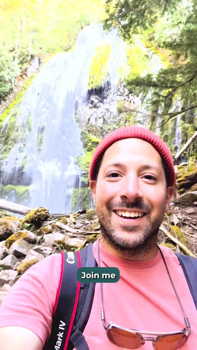 Capture San Diego through Tommy Corey's lens. Book your Floqsta adventure now!