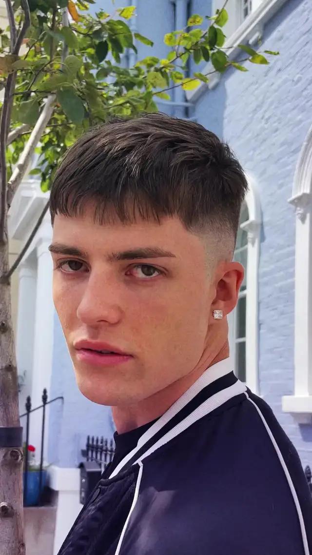 Turn yourself into an aquaman character