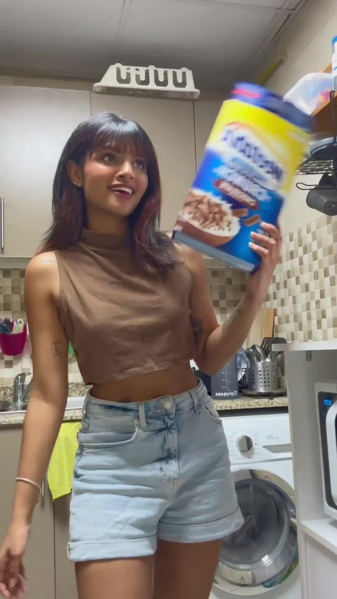 Meet your personal AI Assistant. Ask AI App ChatBox.