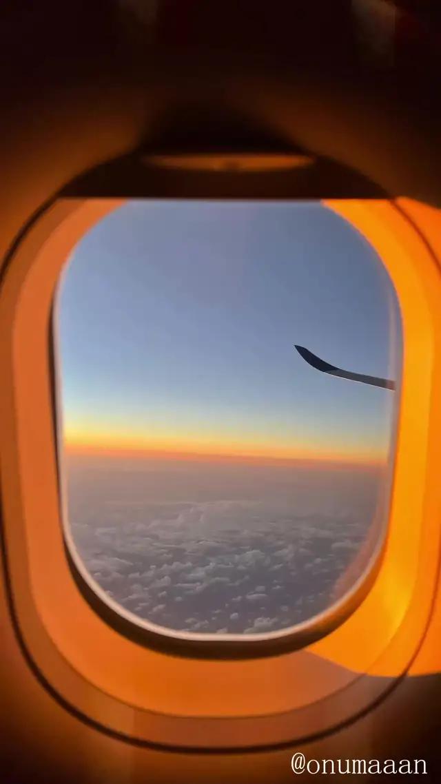 กล้องความงามและเครื่องมือตัดต่อรูปภาพที่แสนวิเศษซึ่งจะช่วยเสริมความงามให้คุณในทันที!