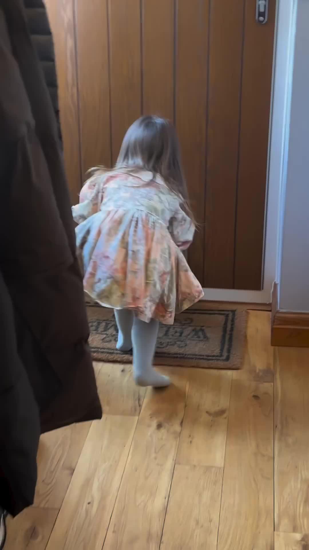 Get your 45 6x4 free photo prints every month. Just pay delivery. Or free collection points.