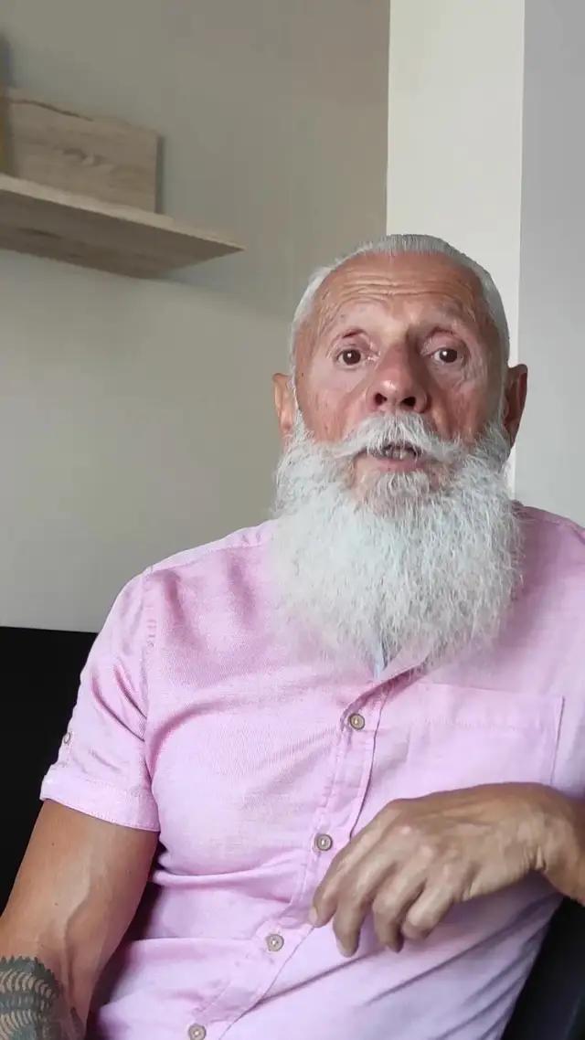 Take a Break from Scrolling! Refresh Your Mind with Micro-Learning!