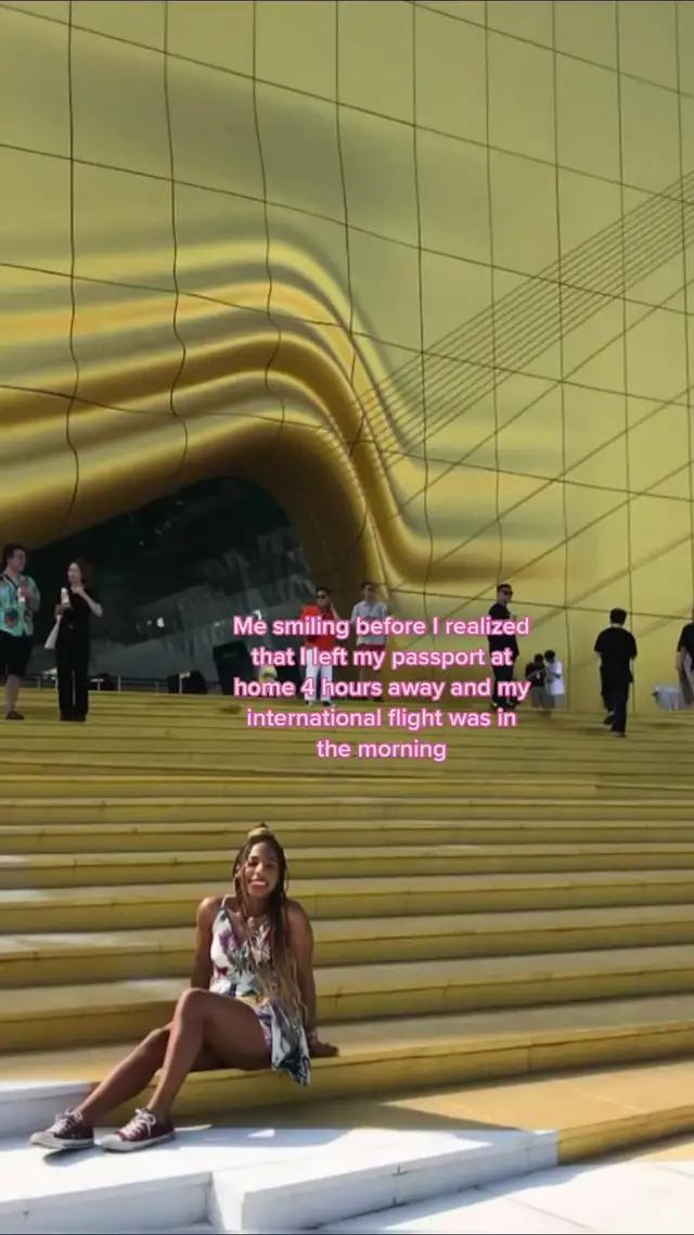 The app synced with my calendar so my flight info was all there 😩🙌🏽 felt a lil weird, but so relieving to have everything in one place #TravelingNeurodivergent #TravelTips #TravelingWithAdhd #TravelingWithAutism #neurodivergent #NeurodivergentBipoc