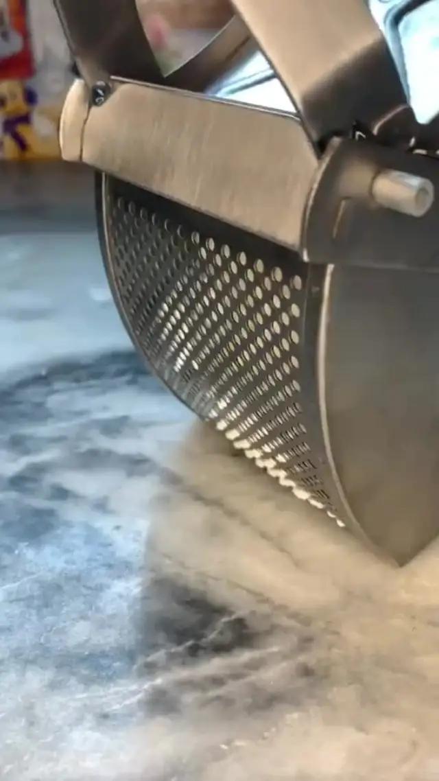 動物餐廳招聘店長啦！現在下載立即領取5萬小魚乾~